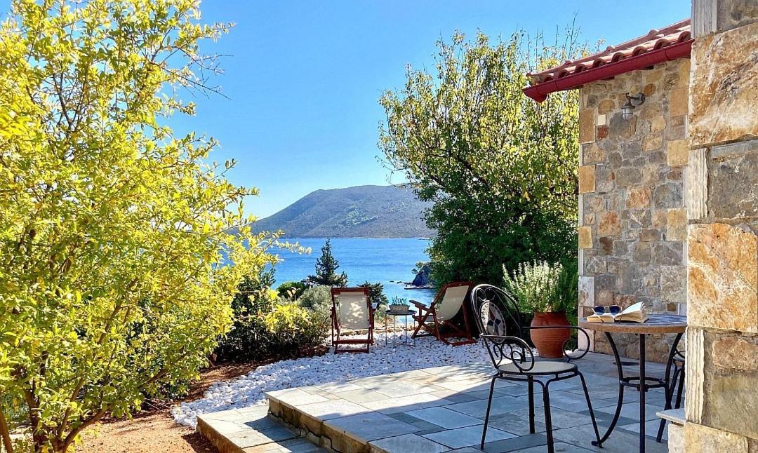 Lithea Villas And Studios By The Sea Agios Petros  Eksteriør bilde