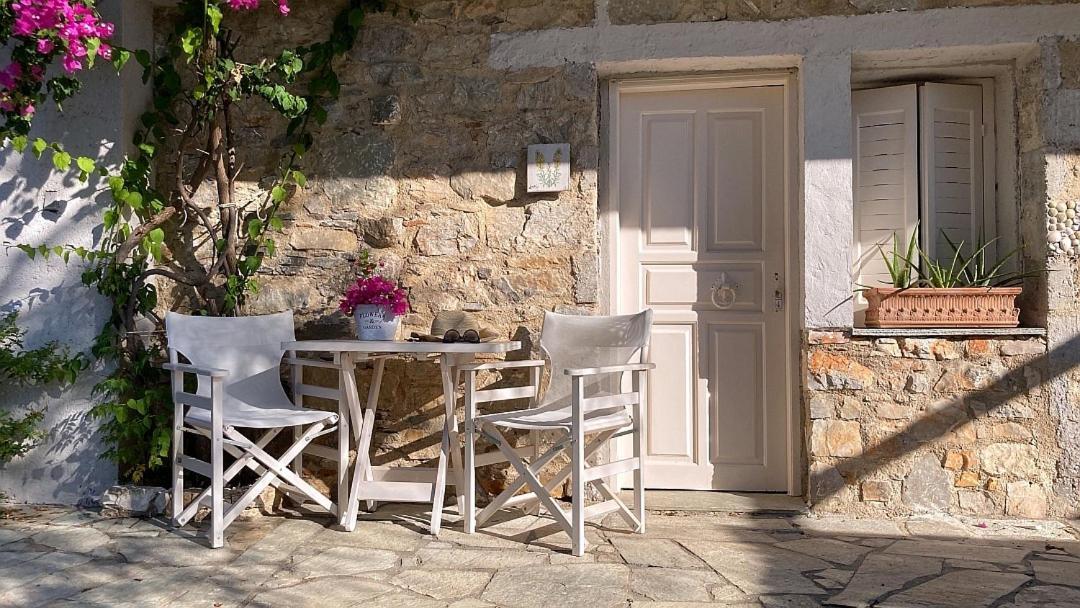 Lithea Villas And Studios By The Sea Agios Petros  Eksteriør bilde