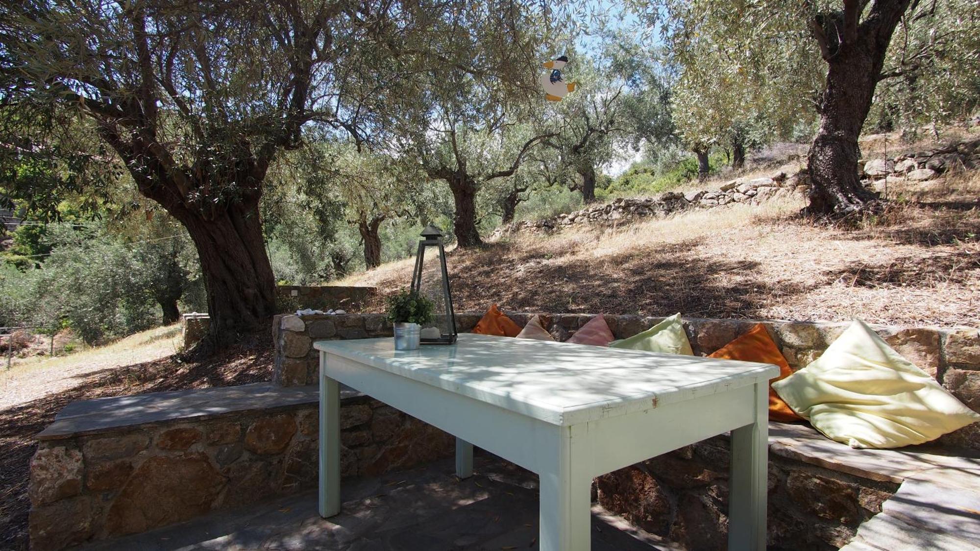 Lithea Villas And Studios By The Sea Agios Petros  Rom bilde