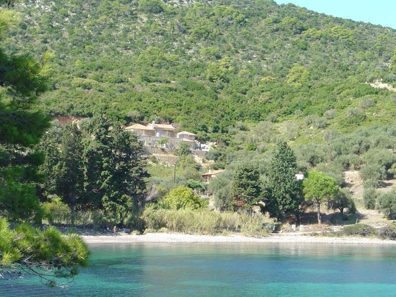 Lithea Villas And Studios By The Sea Agios Petros  Eksteriør bilde